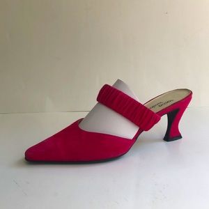 SASHA LONDON WOMEN SUEDE MULES SIZE 9 MADE IN SPAIN